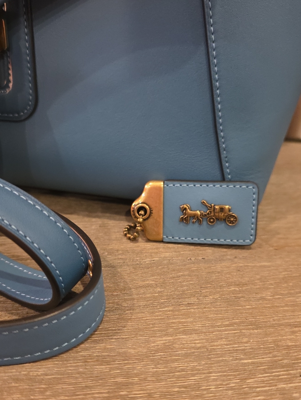 Coach 1941 Pacific Blue Courier NWT - Picture 2 of 15